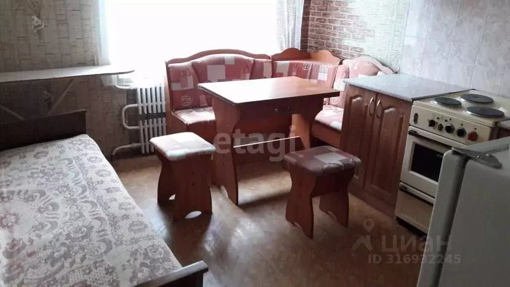 1-к кв. Белгородская область, Старый Оскол Жукова мкр, 45 (34.0 м) - Фото 0