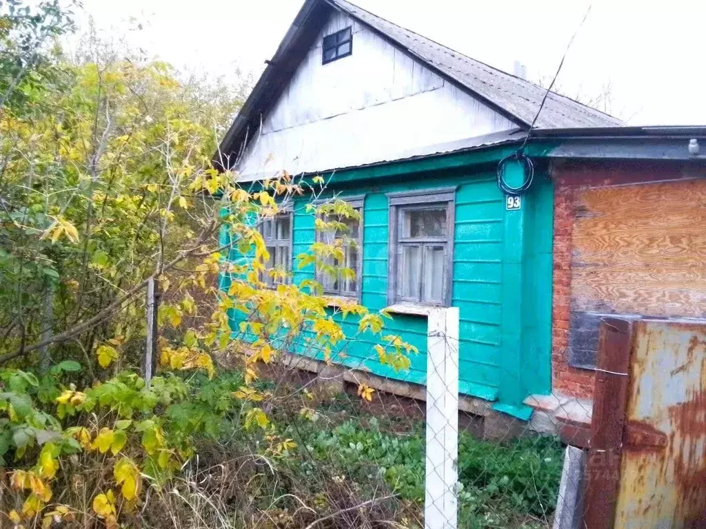 Дом в Белгородская область, Новооскольский муниципальный округ, с. ... - Фото 1