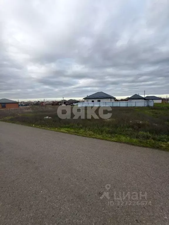 Участок в Краснодарский край, Кореновск ул. Рашпиля, 23 (6.0 сот.) - Фото 1