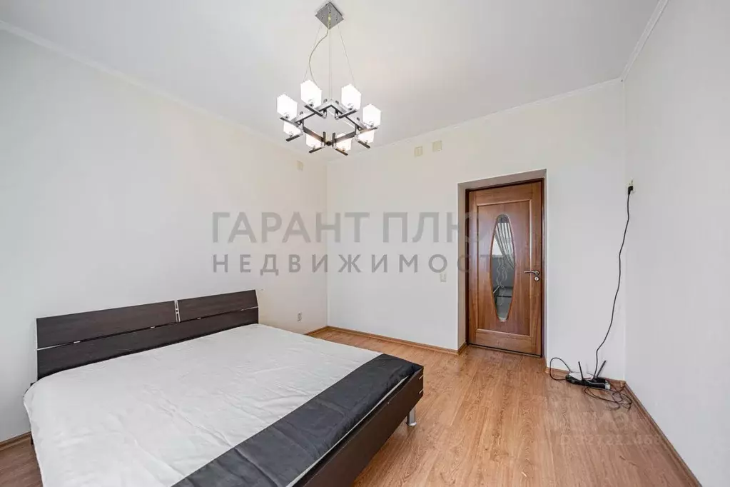 2-к кв. Липецкая область, Липецк ул. Имени Мичурина, 22А (65.0 м) - Фото 2