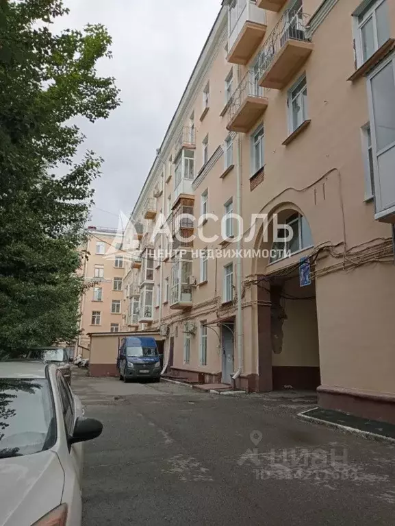 2-к кв. Омская область, Омск просп. Карла Маркса, 38 (58.4 м) - Фото 0