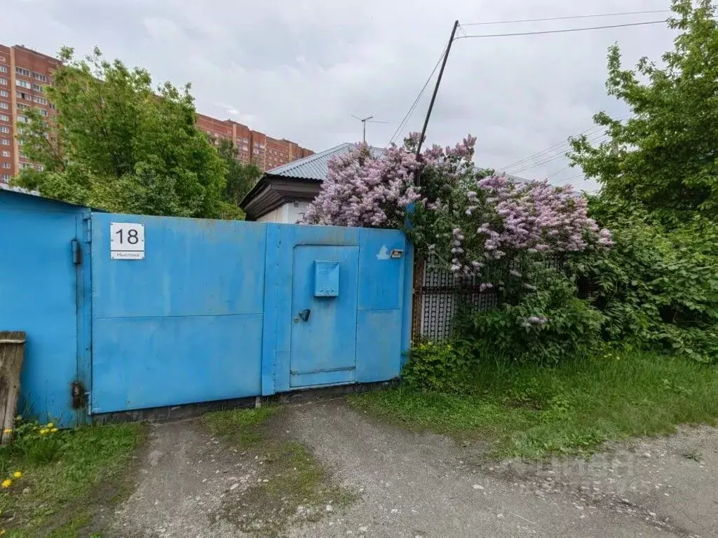 Дом в Новосибирская область, Новосибирск Северо-Чемской жилмассив, ул. ... - Фото 0