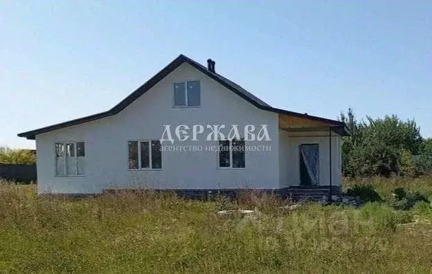 Дом в Белгородская область, Старооскольский городской округ, с. ... - Фото 1
