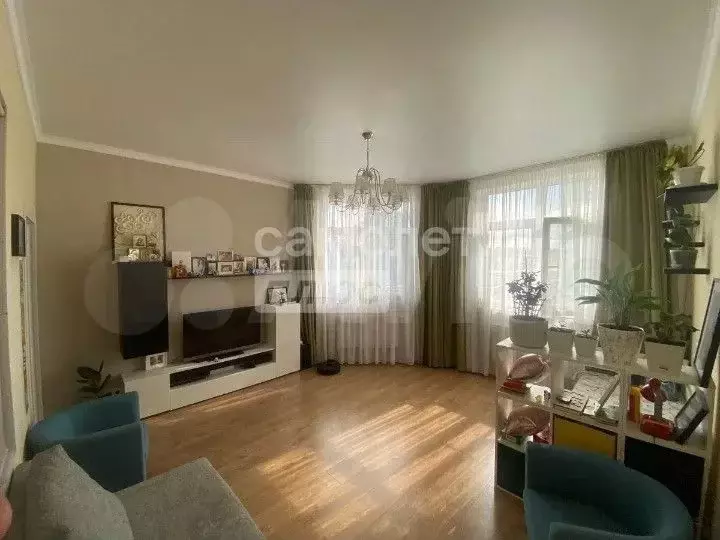 2-к. квартира, 63 м, 3/11 эт. - Фото 0