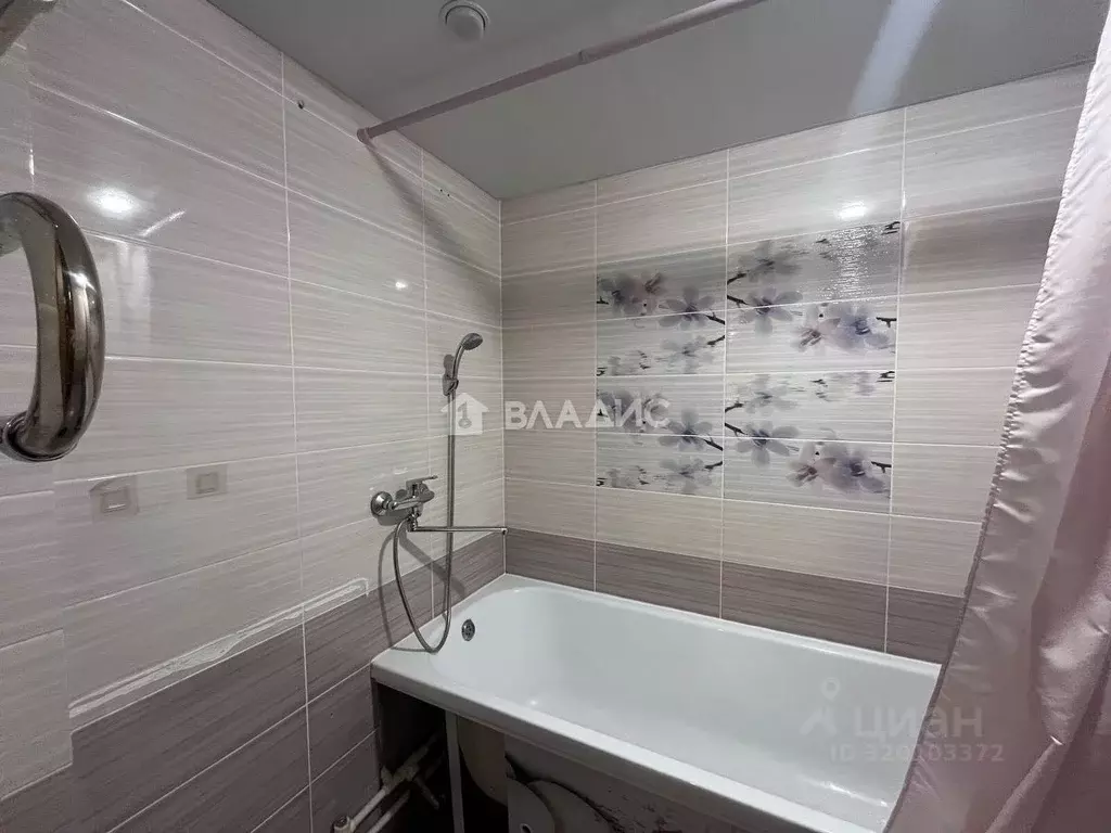 4-к кв. Башкортостан, Стерлитамак ул. Нахимова, 7 (70.0 м) - Фото 0