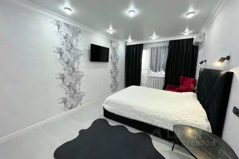 1-к кв. Карачаево-Черкесия, Черкесск Пушкинская ул., 81 (39.0 м) - Фото 1