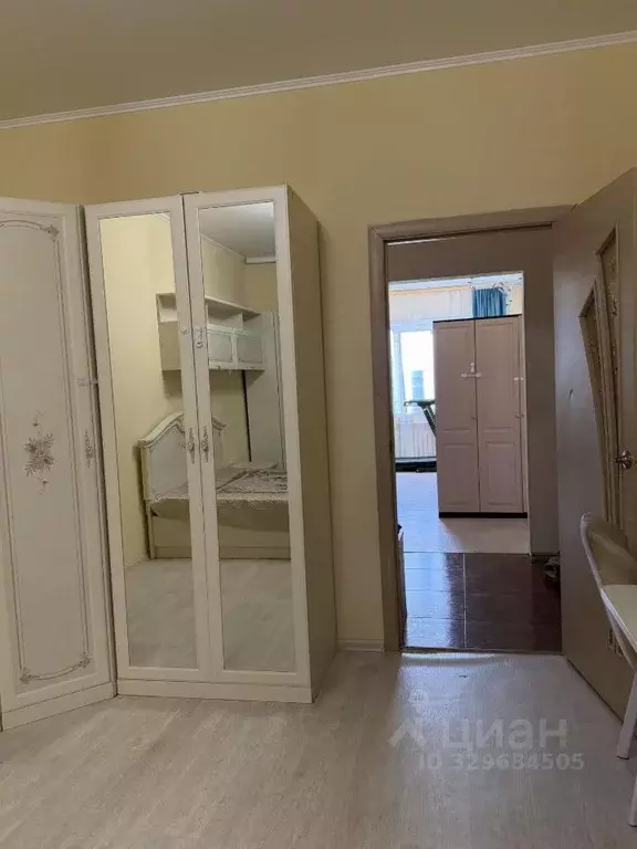 2-к кв. Саха (Якутия), Якутск ул. Пирогова, 7 (64.0 м) - Фото 2
