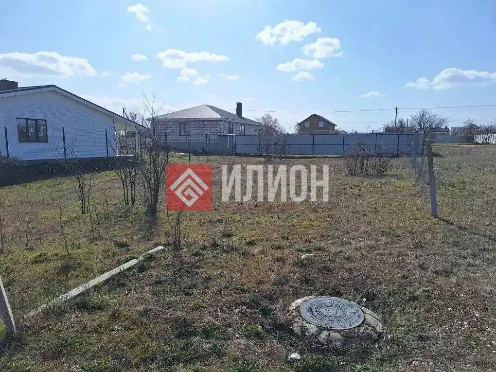 Участок в Крым, Симферопольский район, Перовское с/пос, СЭЛМА СПК ул. ... - Фото 2