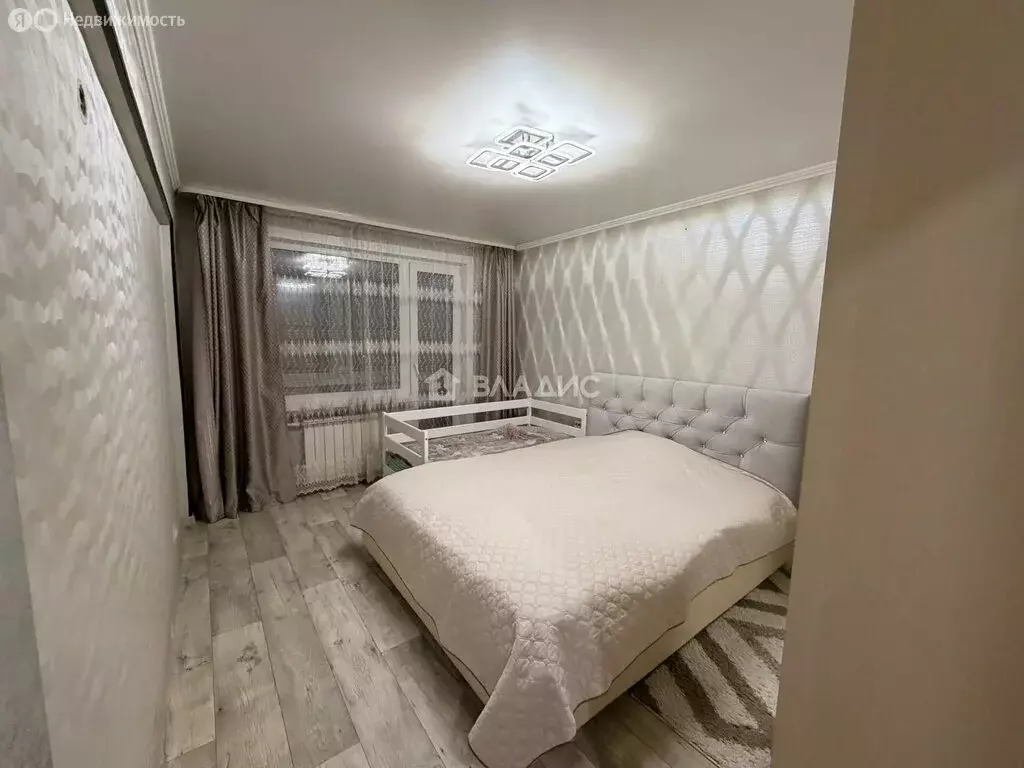 3-комнатная квартира: Бийск, Краснооктябрьская улица, 64 (69 м) - Фото 1