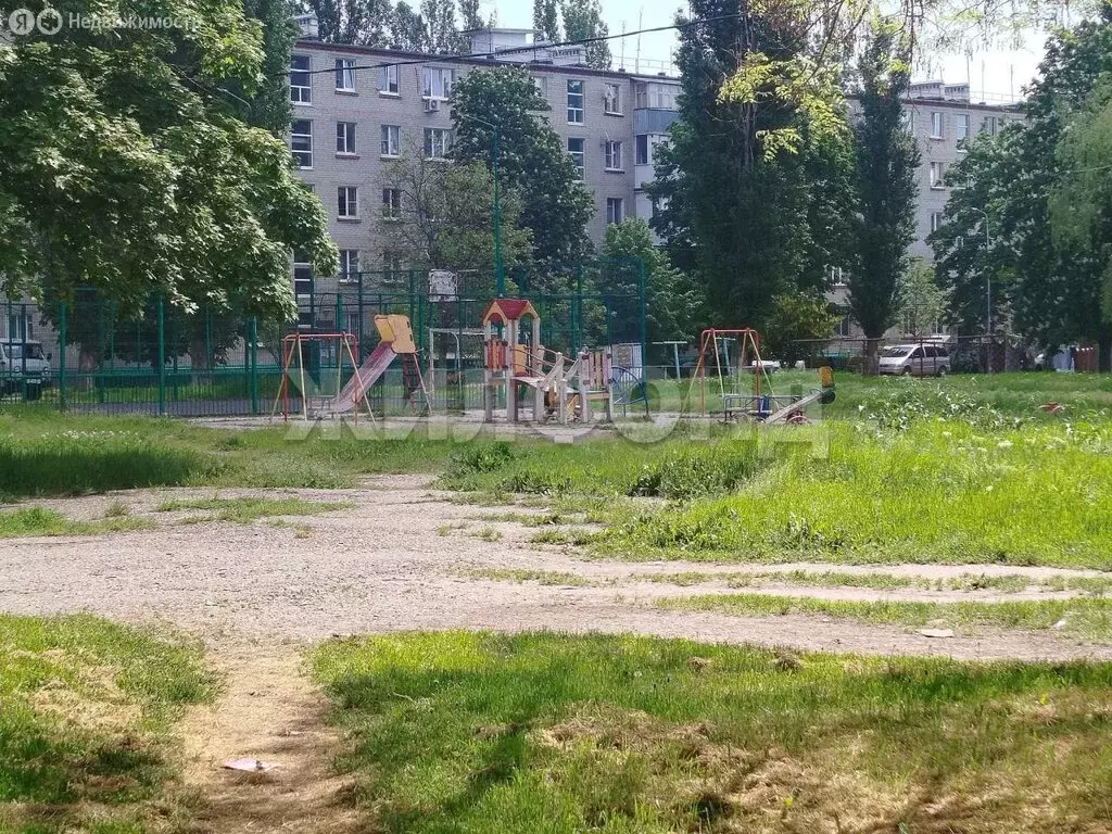 3-комнатная квартира: Георгиевск, улица Кочубея, 7/1 (51 м) - Фото 0