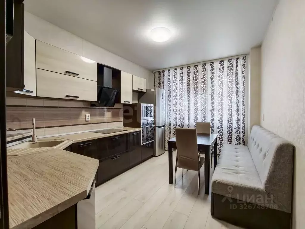 1-к кв. Тюменская область, Тюмень Заречный проезд, 39Ак1 (50.2 м) - Фото 1