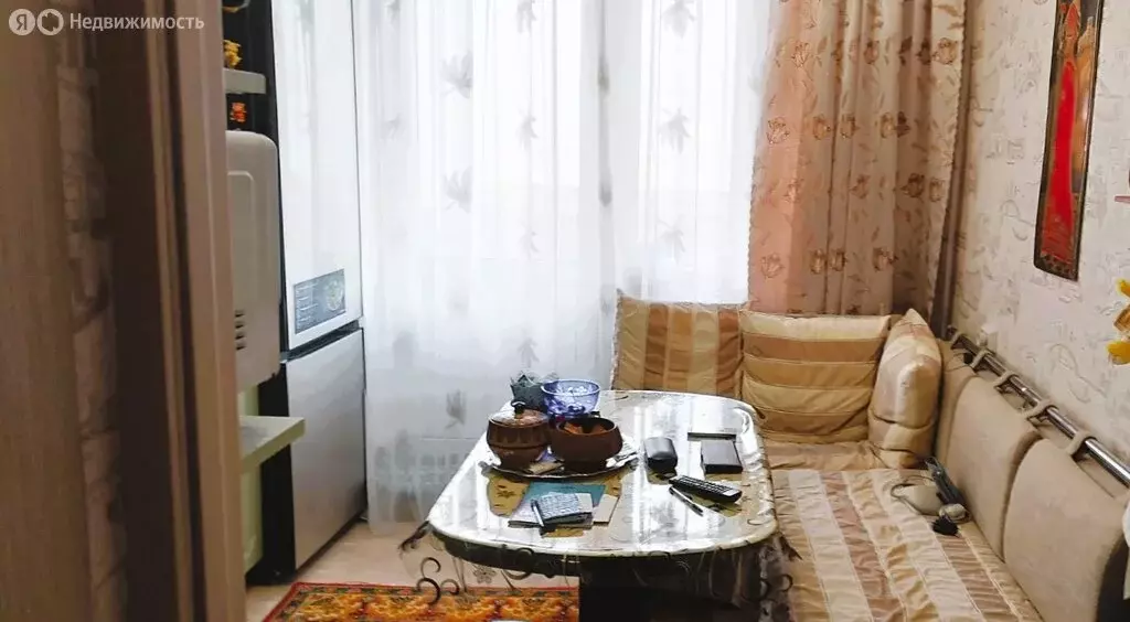 2-комнатная квартира: Красноярск, улица Чернышевского, 122 (57.3 м) - Фото 0