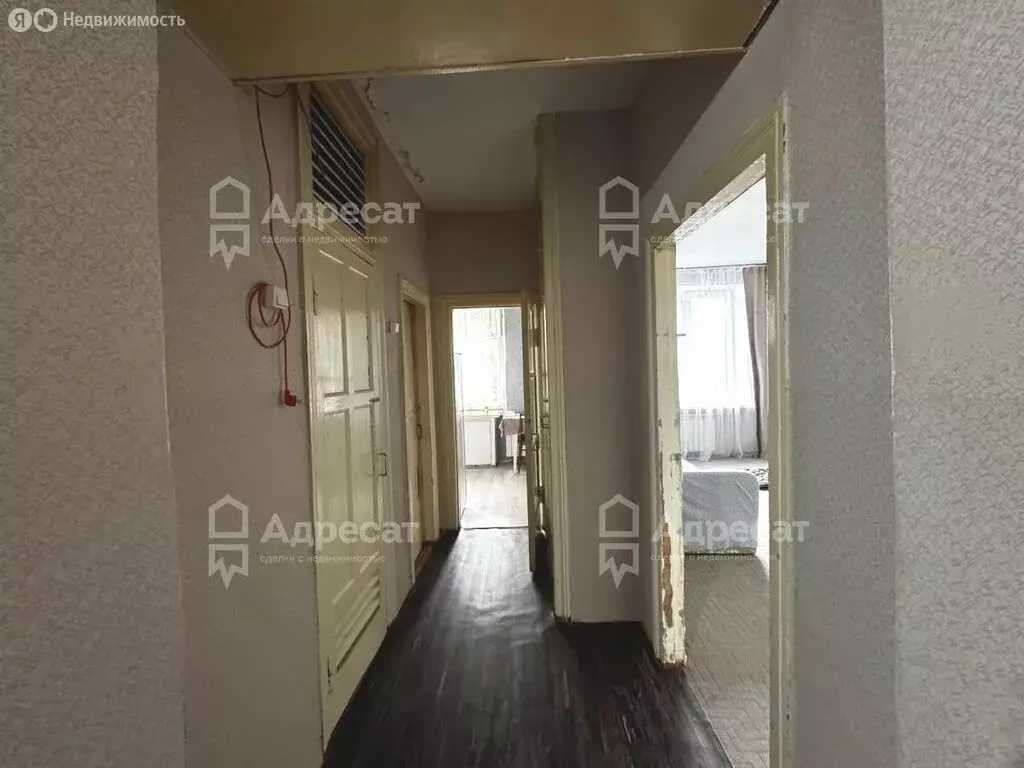 3-комнатная квартира: Волгоград, улица Генерала Шумилова, 27 (74 м) - Фото 1