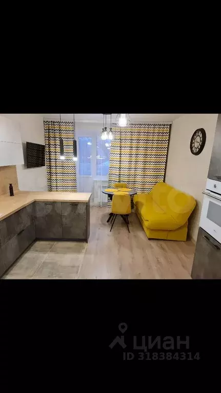 2-к кв. Владимирская область, Владимир Офицерская ул., 1Ак1 (72.0 м) - Фото 1