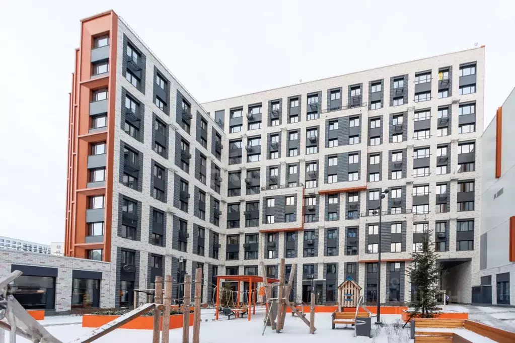 Студия Тюменская область, Тюмень ул. Андрея Кореневского, 5 (27.6 м) - Фото 1