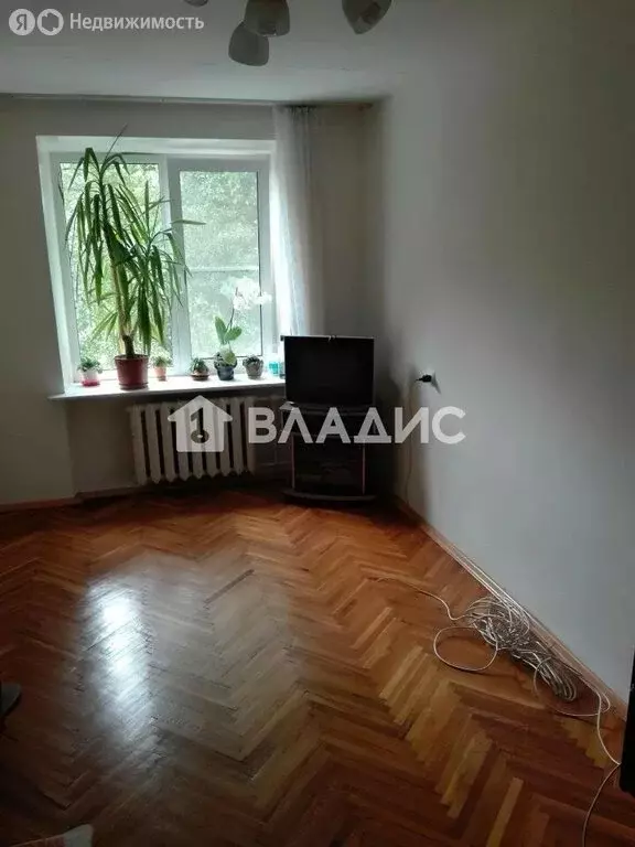 3-комнатная квартира: Санкт-Петербург, проспект Ветеранов, 149 (69 м) - Фото 1