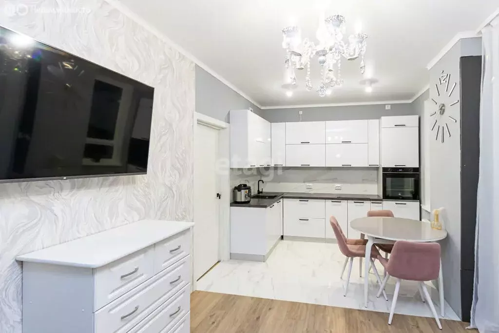 2-комнатная квартира: деревня Дударева, улица Сергея Джанбровского, 9 ... - Фото 2