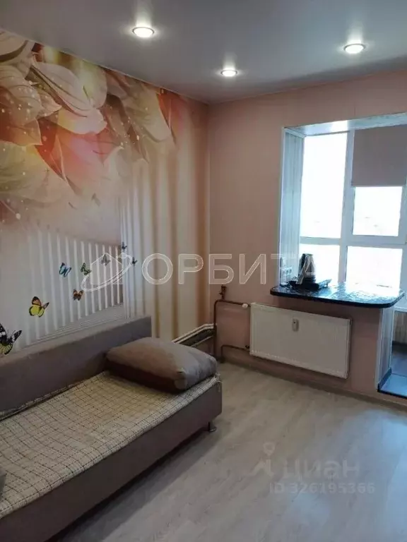 Студия Тюменская область, Тюмень ул. Новоселов, 115 (15.8 м) - Фото 1