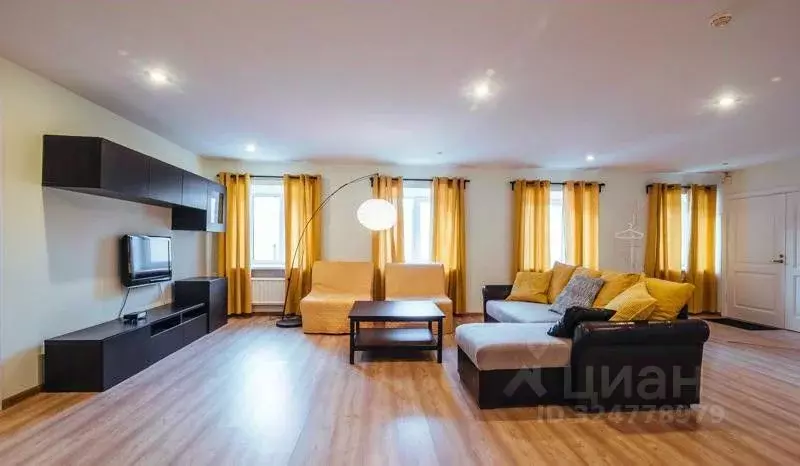 3-к кв. Санкт-Петербург Невский просп., 32-34 (95.0 м) - Фото 1