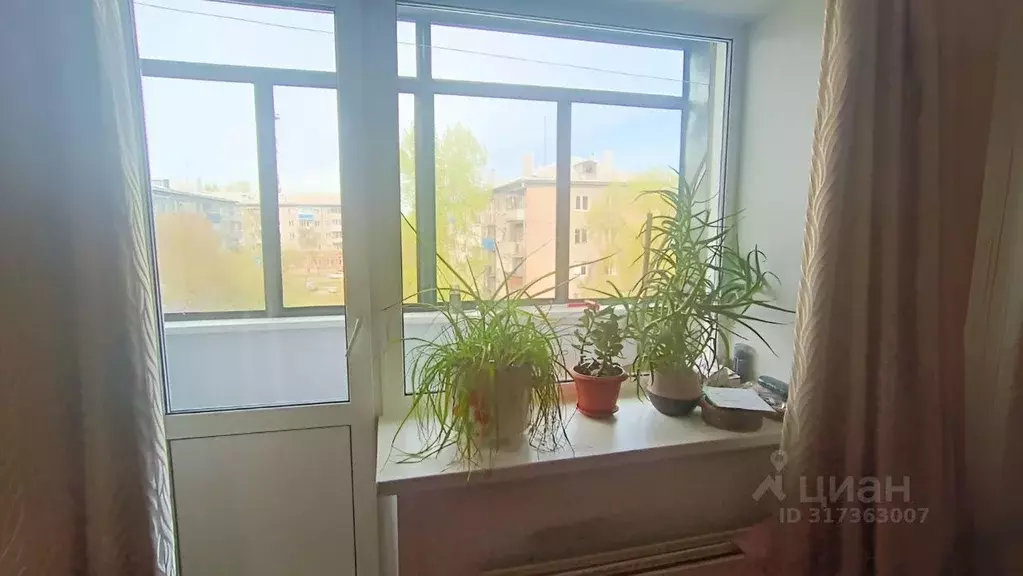 2-к кв. Кемеровская область, Новокузнецк ул. Лазо, 8 (46.6 м) - Фото 1