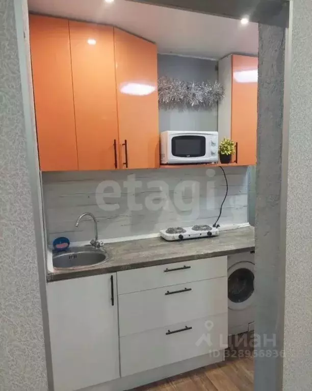 Комната Тюменская область, Тюмень Олимпийская ул., 17 (13.0 м) - Фото 1