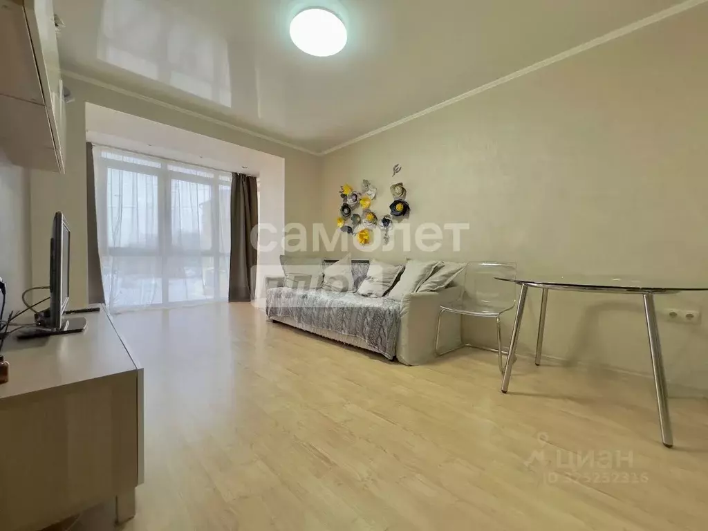 Студия Кемеровская область, Ленинск-Кузнецкий ул. Пушкина, 14 (34.4 м) - Фото 1