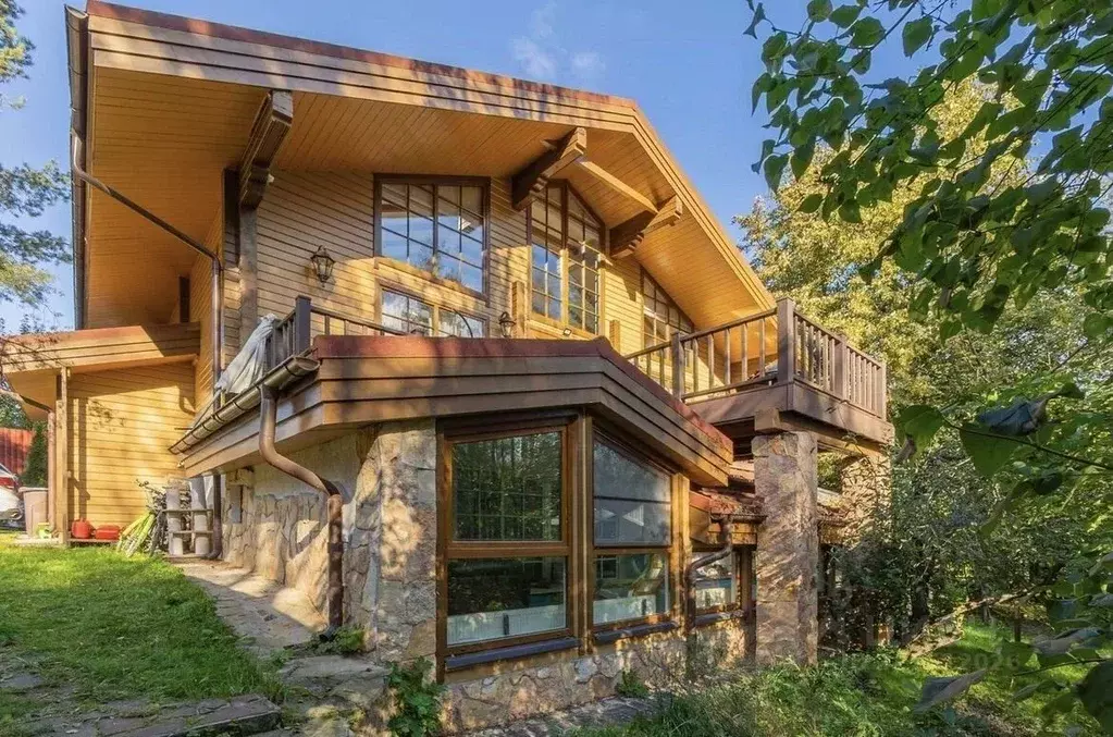 Дом в Ленинградская область, Всеволожский район, Токсовское городское ... - Фото 1