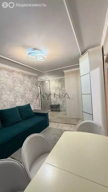 3-комнатная квартира: Набережные Челны, проспект Раиса Беляева, 21 (53 ... - Фото 2