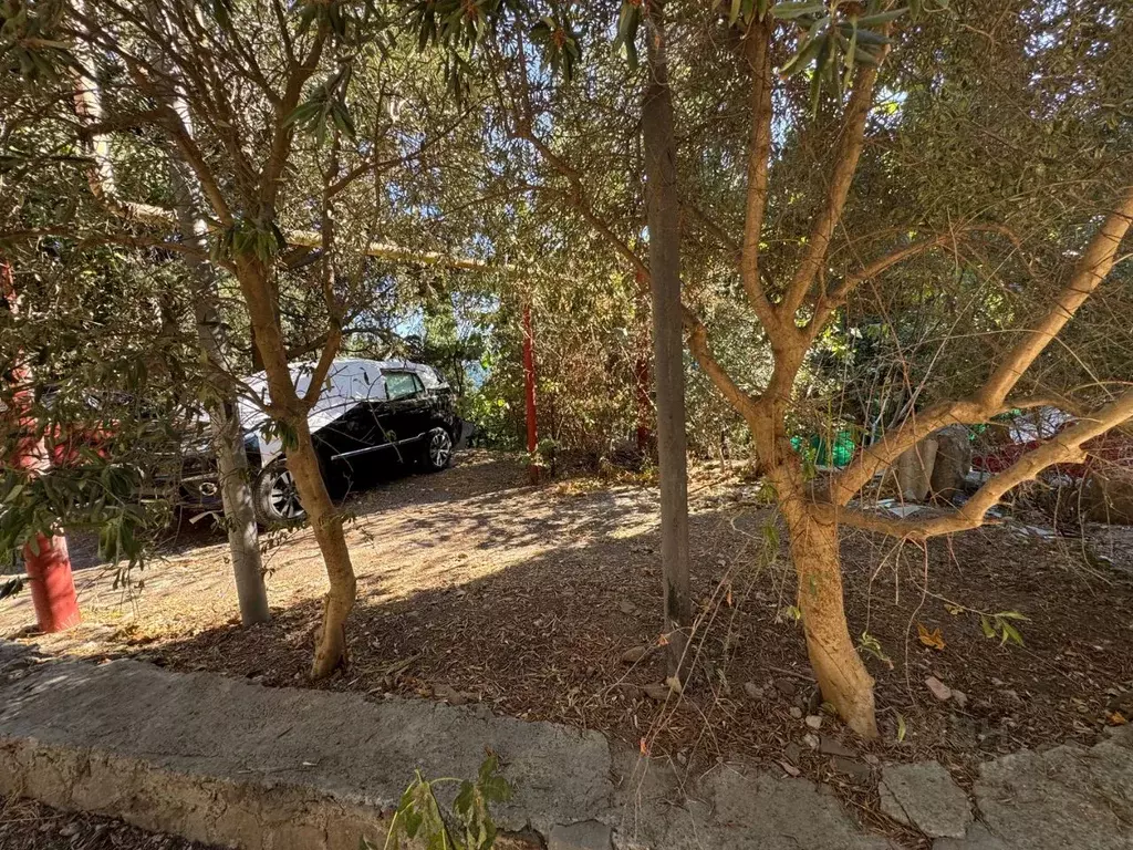 Участок в Крым, Алушта муниципальный округ, пос. Утес ул. Гагариной ... - Фото 2