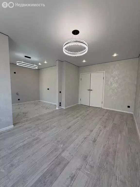 3-комнатная квартира: Саратов, ЖК Царицынский, 4к2 (80 м) - Фото 1