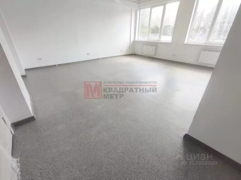 Помещение свободного назначения в Белгородская область, Старый Оскол ... - Фото 0
