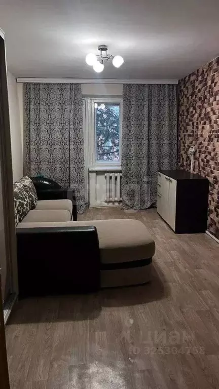 Комната Московская область, Серпухов ул. Дзержинского, 40А (17.0 м) - Фото 1