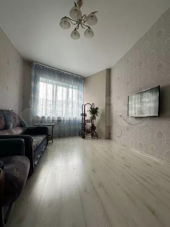 2-к. квартира, 52 м, 8/9 эт. - Фото 1