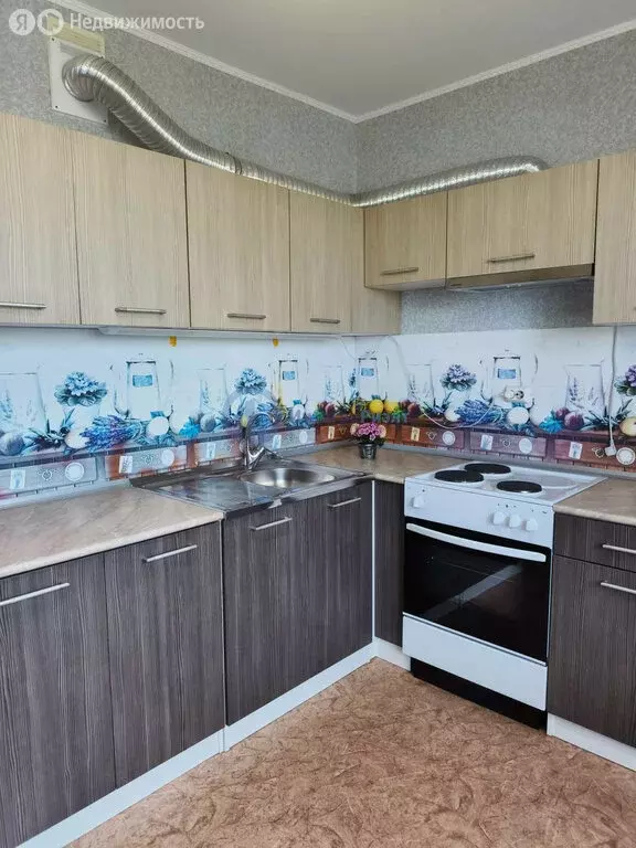 1-комнатная квартира: Курган, улица Калинина, 16 (36 м) - Фото 0