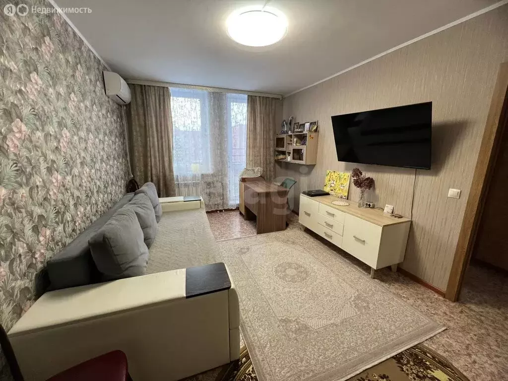 1-комнатная квартира: Ялуторовск, улица Свободы, 232А (42.3 м) - Фото 1