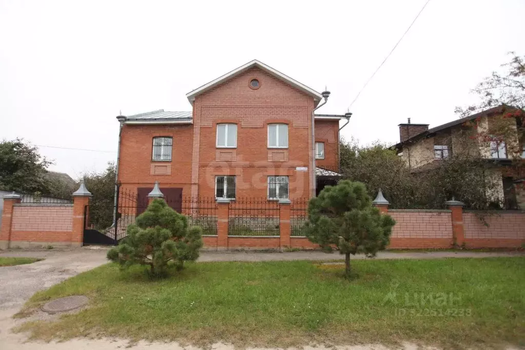 Дом в Костромская область, Кострома Октябрьская ул., 11 (266 м) - Фото 0