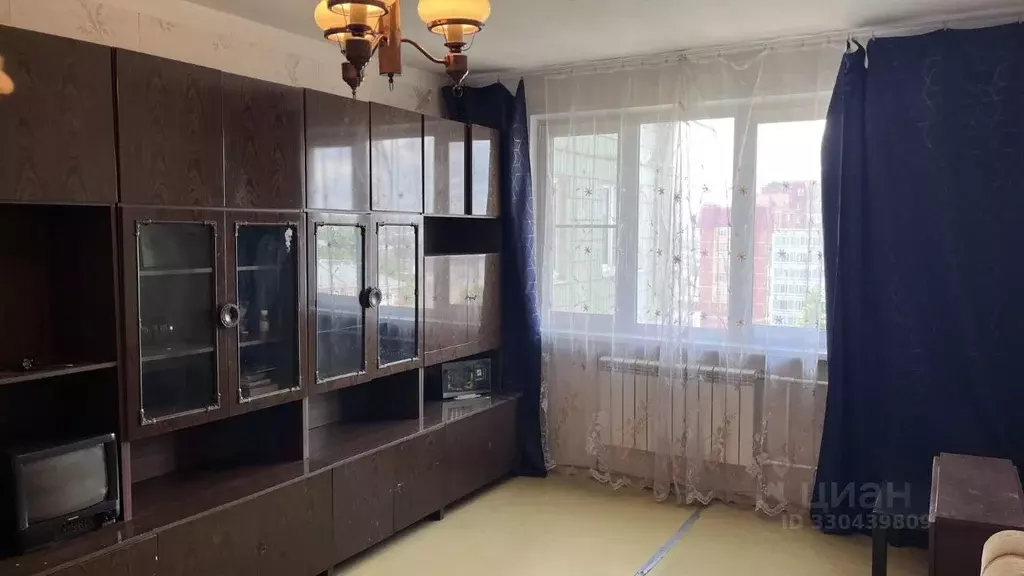 1-к кв. Московская область, Серпухов ул. Ворошилова, 109/6 (35.0 м) - Фото 0