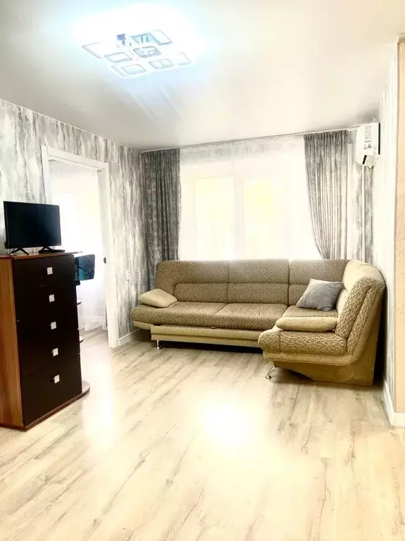 2-к кв. Хабаровский край, Хабаровск Владивостокская ул., 24 (50.0 м) - Фото 1