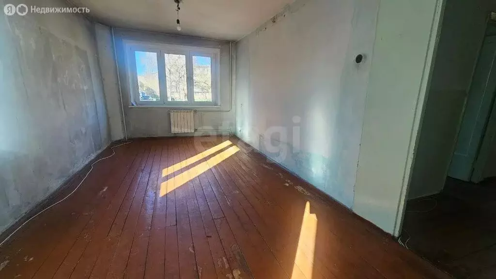 3-комнатная квартира: Новокузнецк, улица Клименко, 34 (57.3 м) - Фото 1