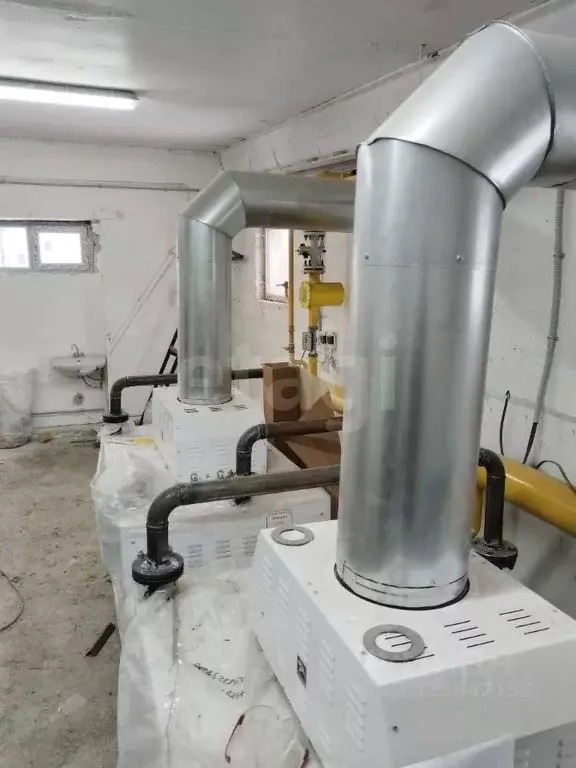 Склад в Тюменская область, Тюмень Матмасы мкр, ул. Пражская, 17с10 ... - Фото 1