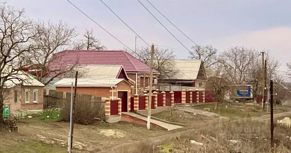 Дом в Ростовская область, Неклиновский район, с. Натальевка Пионерская ... - Фото 1