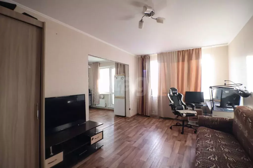 Студия Алтайский край, Барнаул Взлетная ул., 87 (34.0 м) - Фото 1