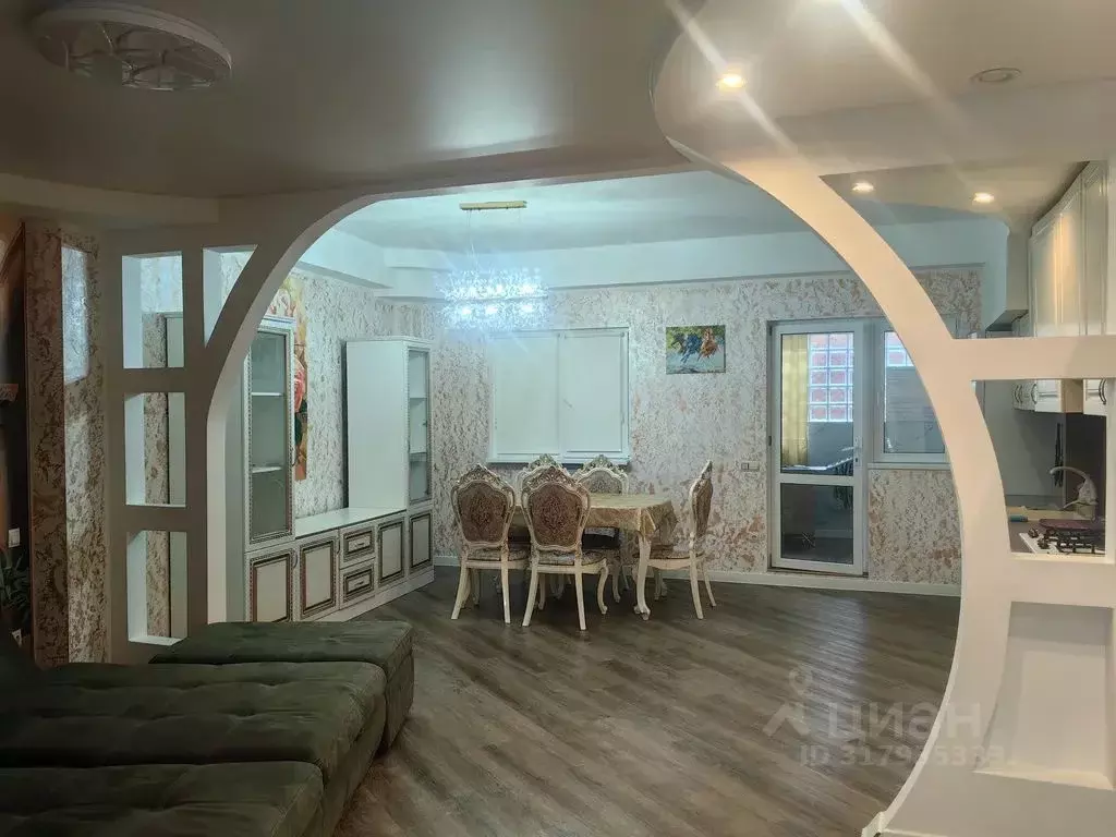 2-к кв. Краснодарский край, Сочи ул. Макаренко, 30/1 (45.0 м) - Фото 0