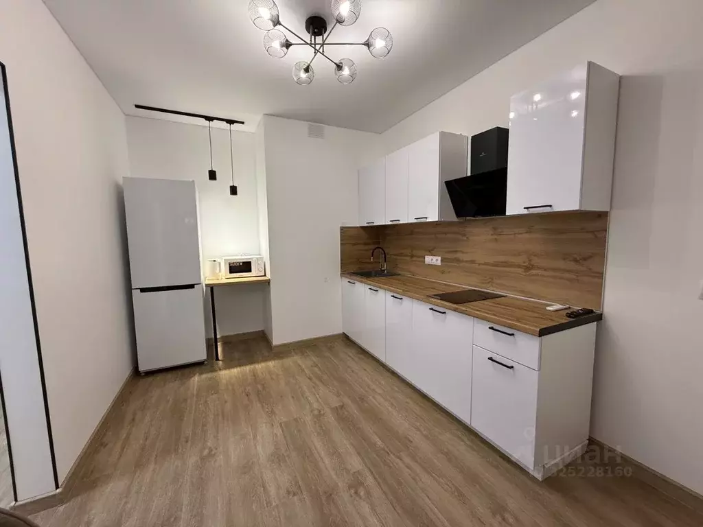 1-к кв. Тюменская область, Тюмень ул. Разведчика Кузнецова, 7 (37.2 м) - Фото 1