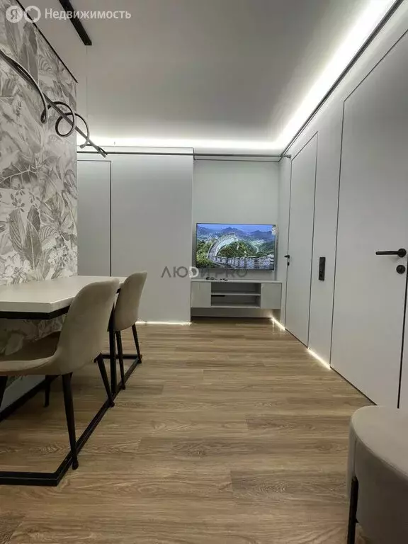 2-комнатная квартира: Уфа, улица Софьи Перовской, 22 (41.9 м) - Фото 1