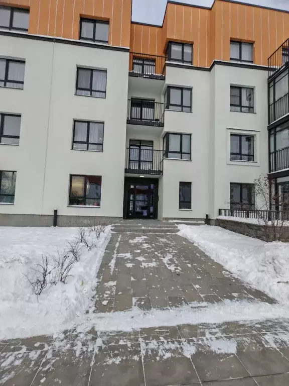 Студия Свердловская область, Екатеринбург ул. Абрикосовая, 58 (27.3 м) - Фото 1