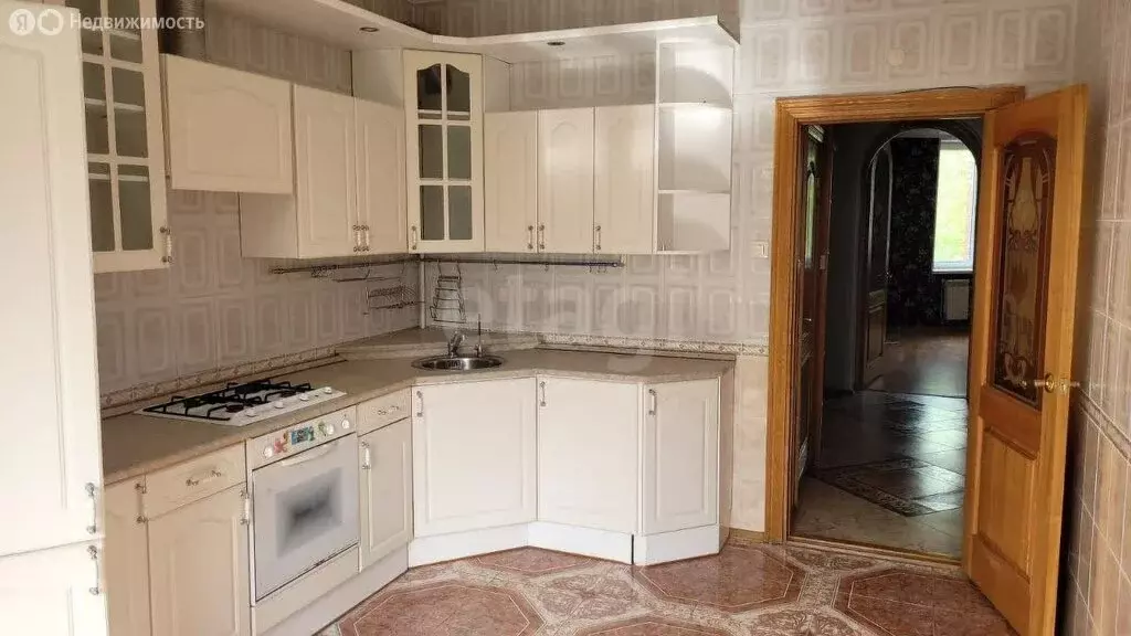 3-комнатная квартира: Брянск, улица Фокина, 93 (216.9 м) - Фото 1
