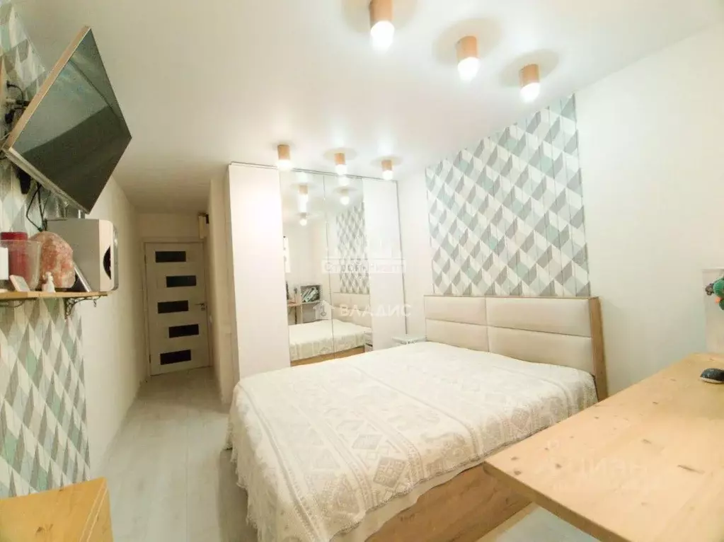 3-к кв. Крым, Керчь ул. Сморжевского, 3 (66.9 м) - Фото 1