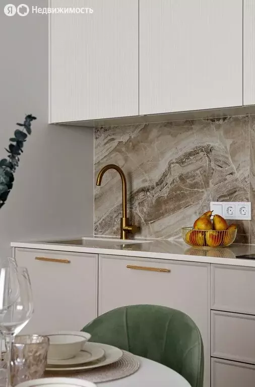 2-комнатная квартира: Краснодар, Стахановская улица, 1/5к1 (74 м) - Фото 0