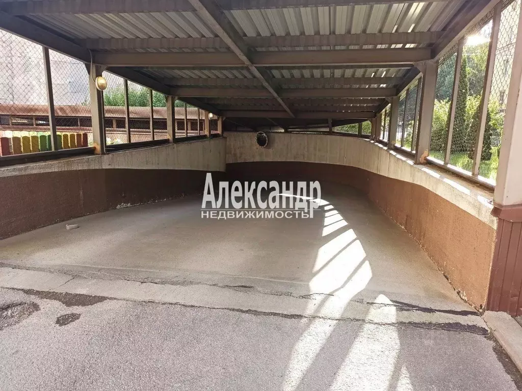 Гараж в Санкт-Петербург ул. Седова, 42К2 (15 м) - Фото 2